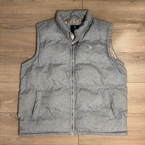 U.S. POLO Men's Gray Puffer Vest
